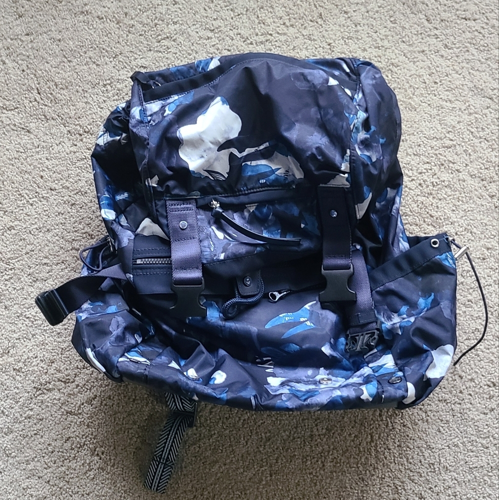 Lululemon Backpack - image 2